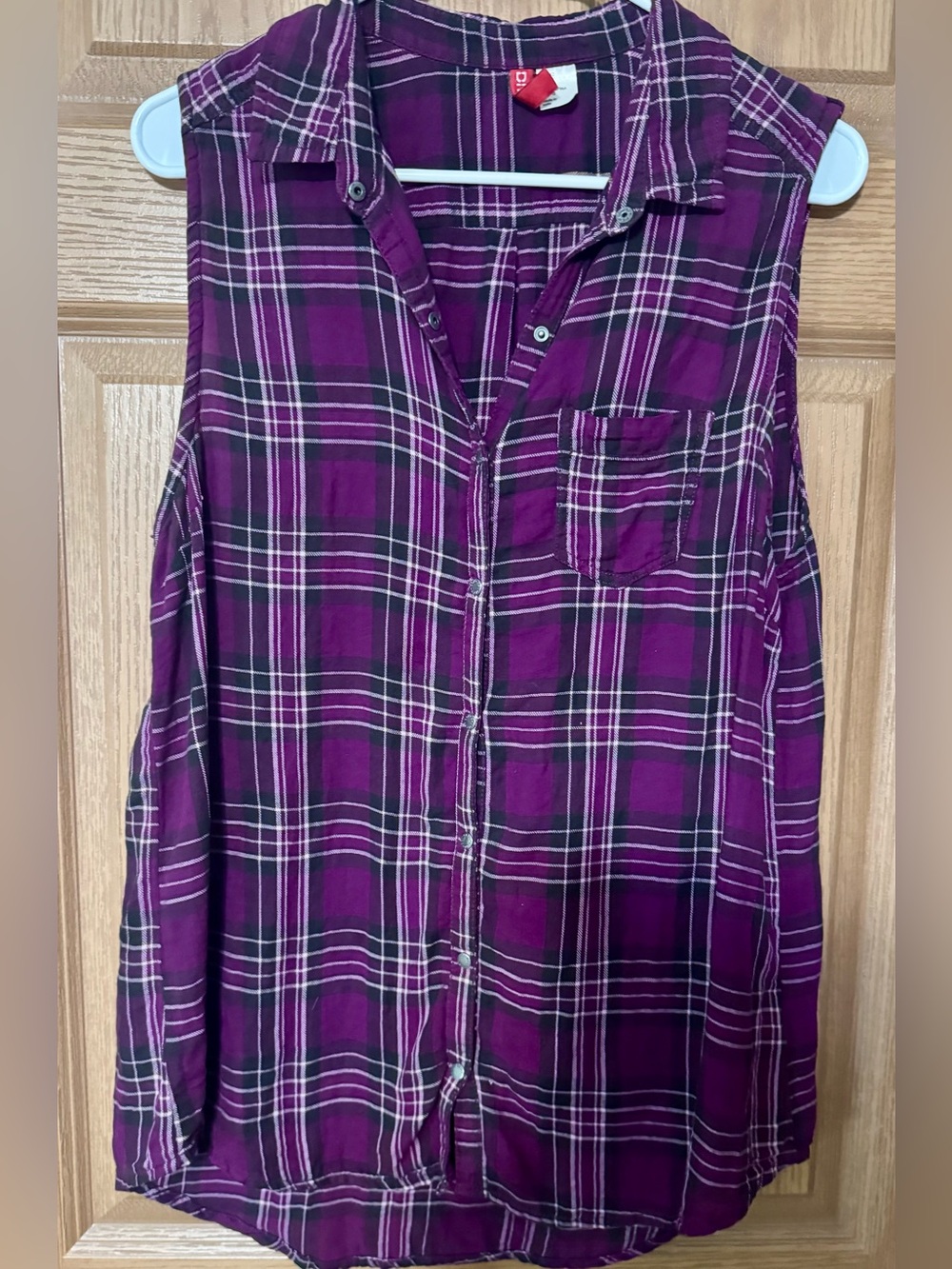 H&M Divided Purple Sleeveless Plaid Button-Front Shirt Size 12